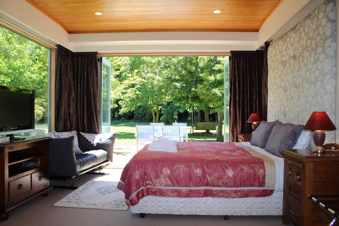 Shamrock Garden B&B Airport Christchurch Exterior foto