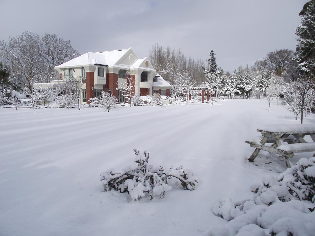Shamrock Garden B&B Airport Christchurch Exterior foto